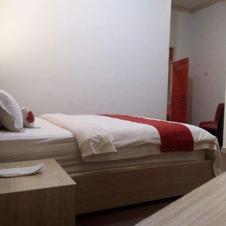 Hotel Assyifa Tanjungbalai Esterno foto