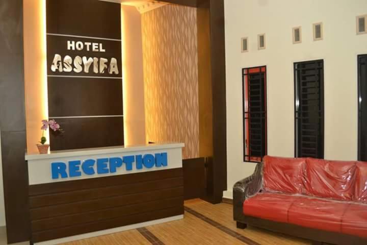 Hotel Assyifa Tanjungbalai Esterno foto